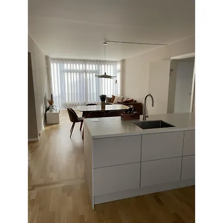 Apartmentincopenhagen 1674 *
